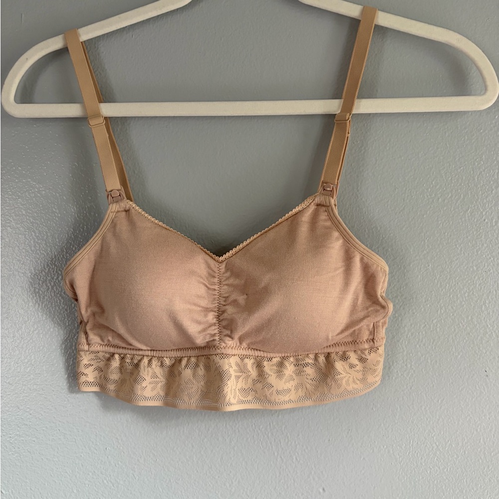Chic Lace Trim Tan Nursing‎ Bralette